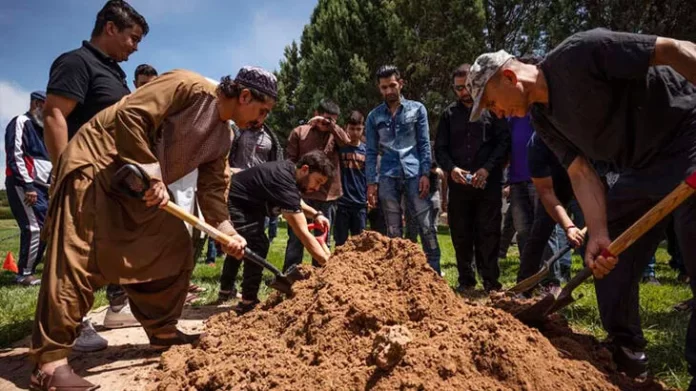 Dört Müslüman'ı öldüren kişi yakalandı!